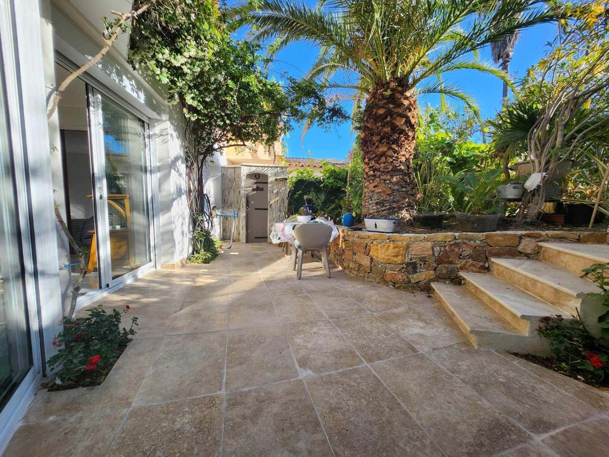 Les Rosieres Sainte Maxime-Golf De Saint Tropez, Climatisee 外观 照片